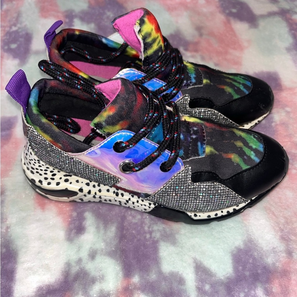 Girls sneakers Size 3